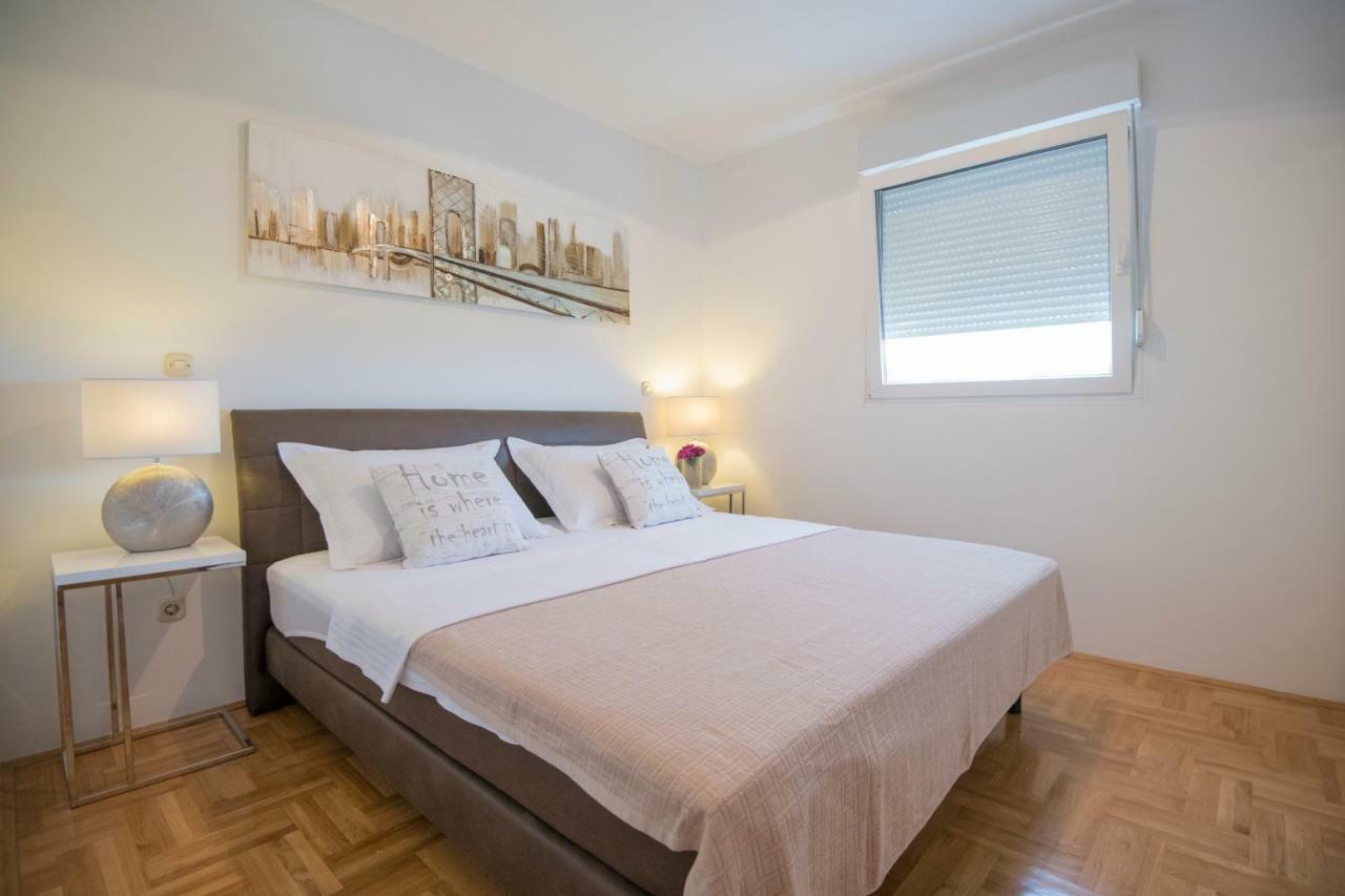 Comfortable Cozy Beach Apartment スプリト エクステリア 写真