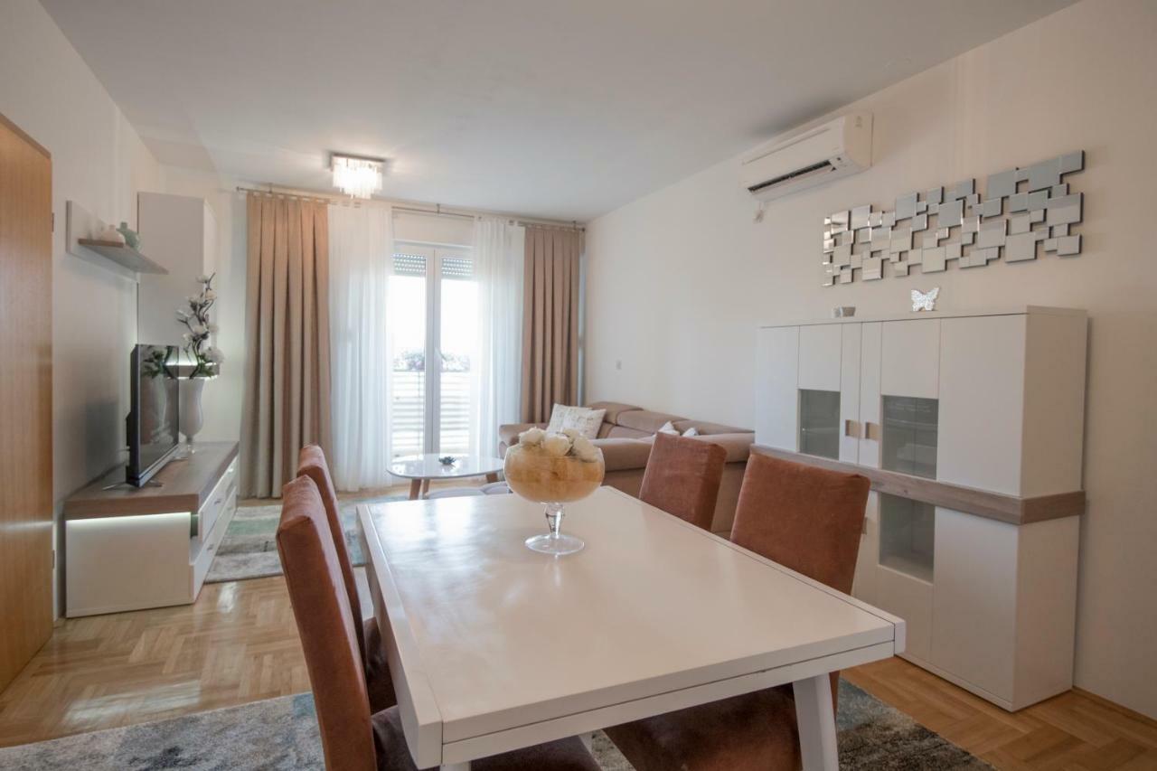Comfortable Cozy Beach Apartment スプリト エクステリア 写真